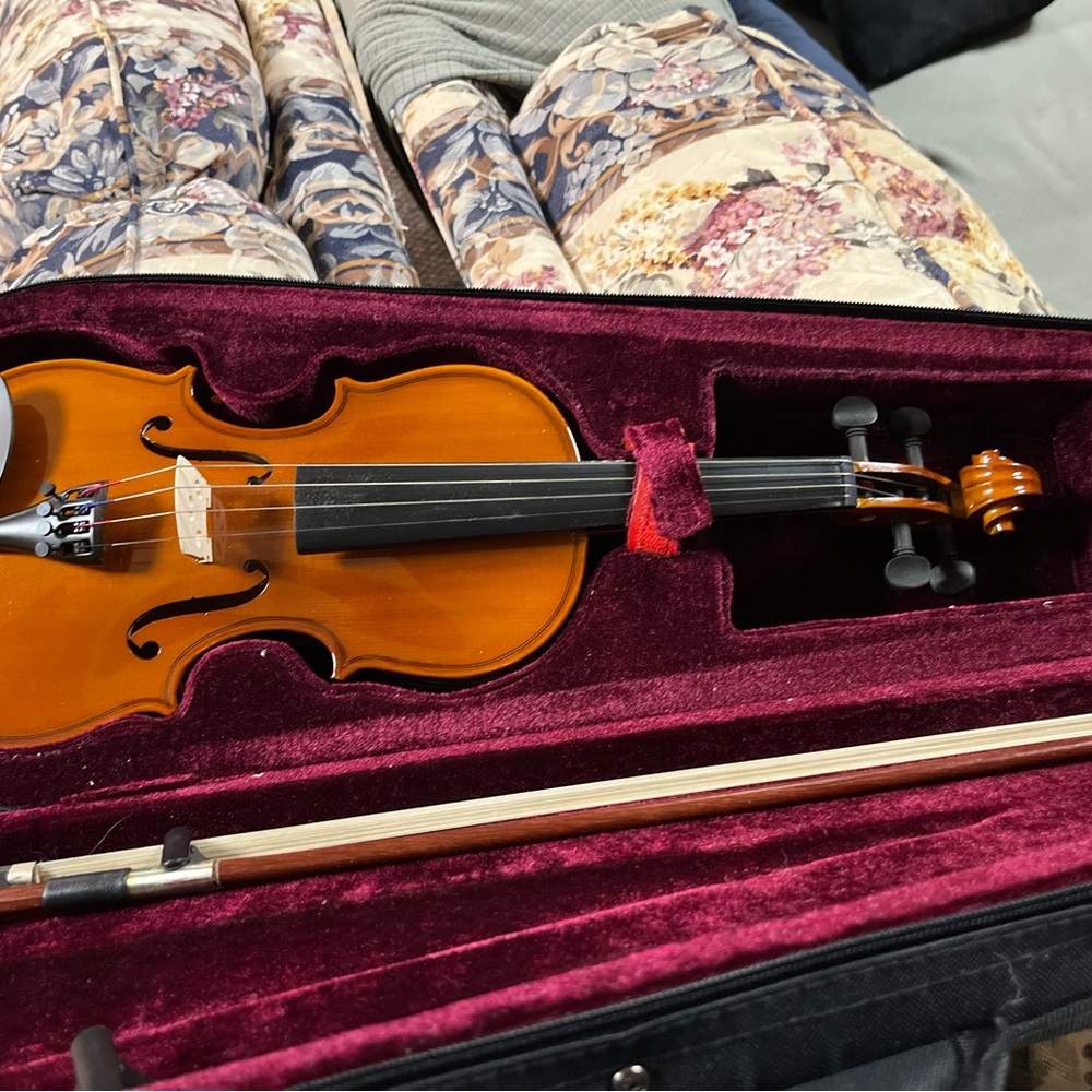 Classic Orange Violin with Bow